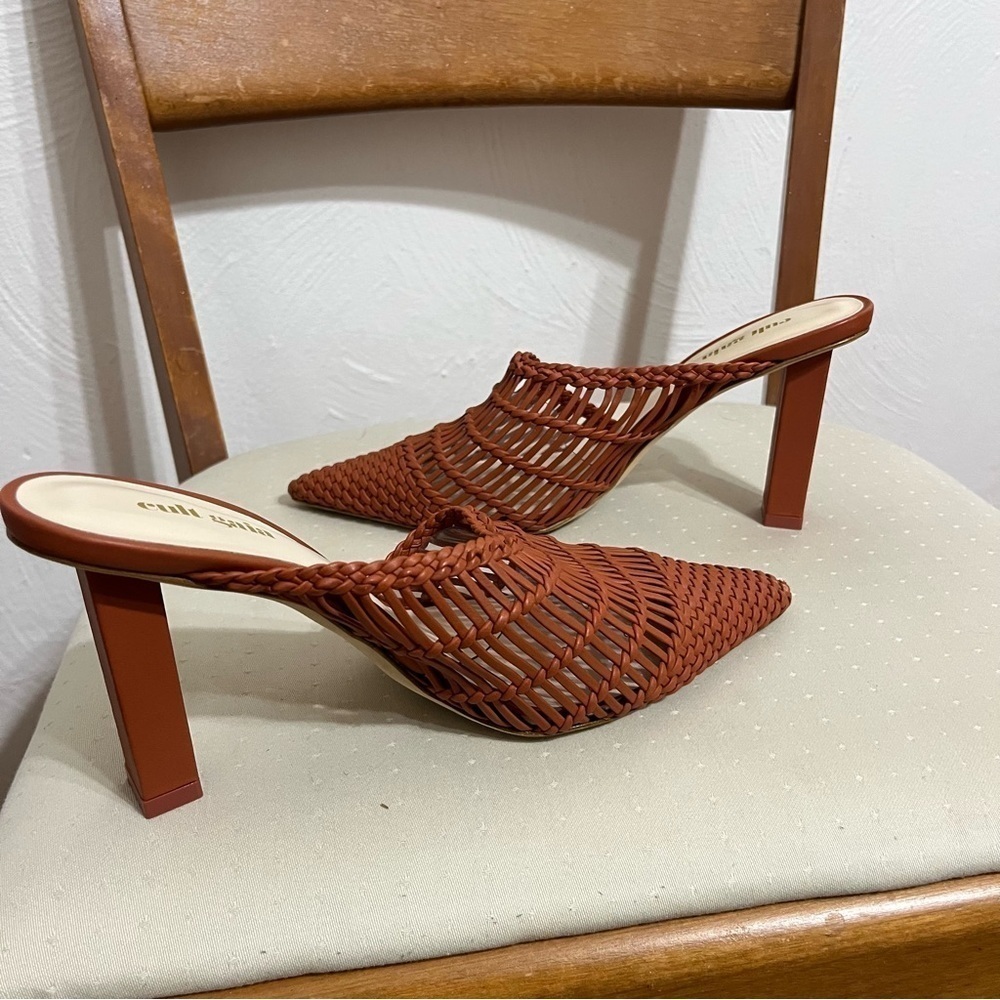 Cult Gaia Raya Woven leather mules in Spice | size 38 - Picture 4 of 8